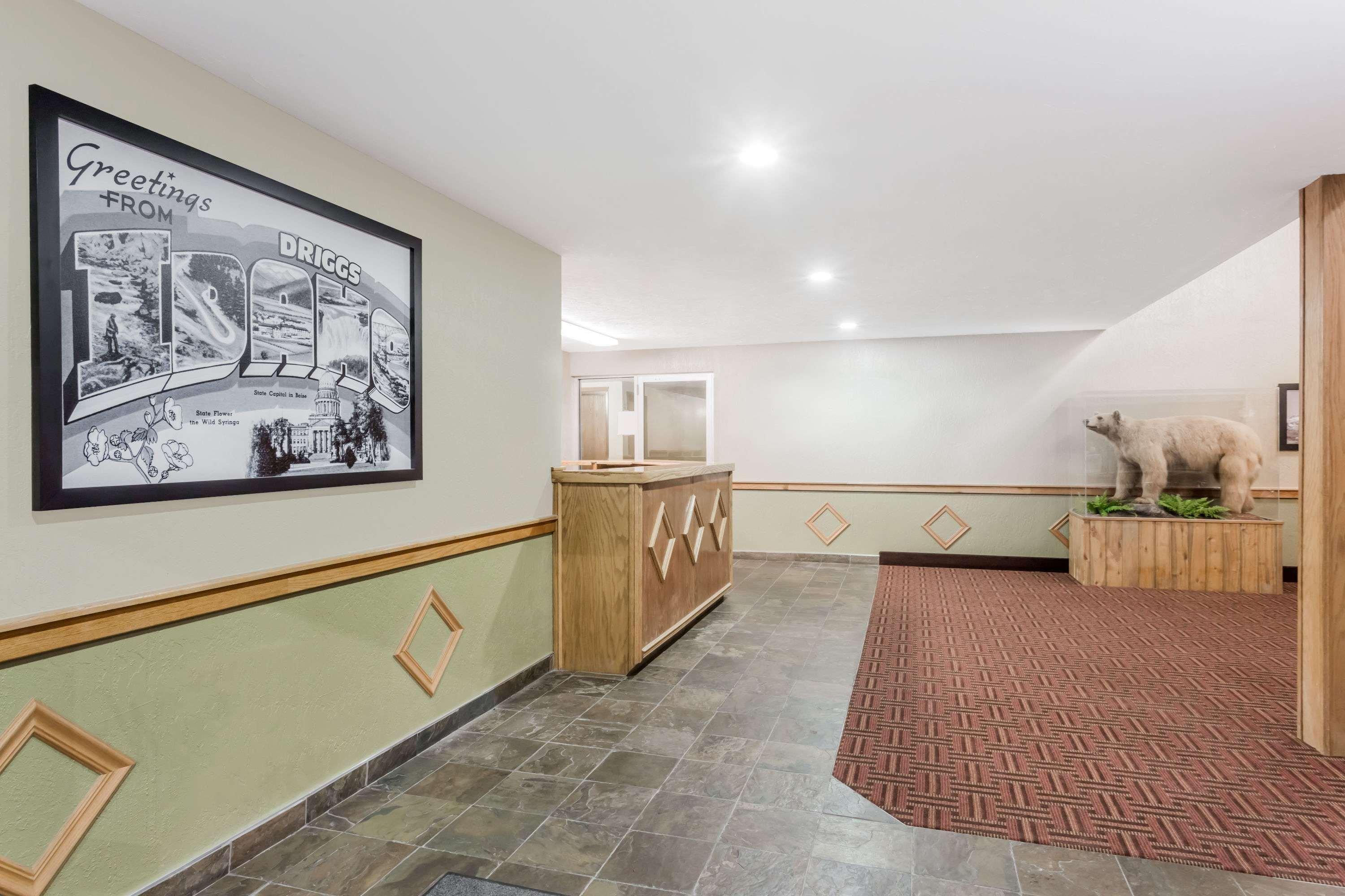 Hotel Super 8 By Wyndham Driggs Exterior foto